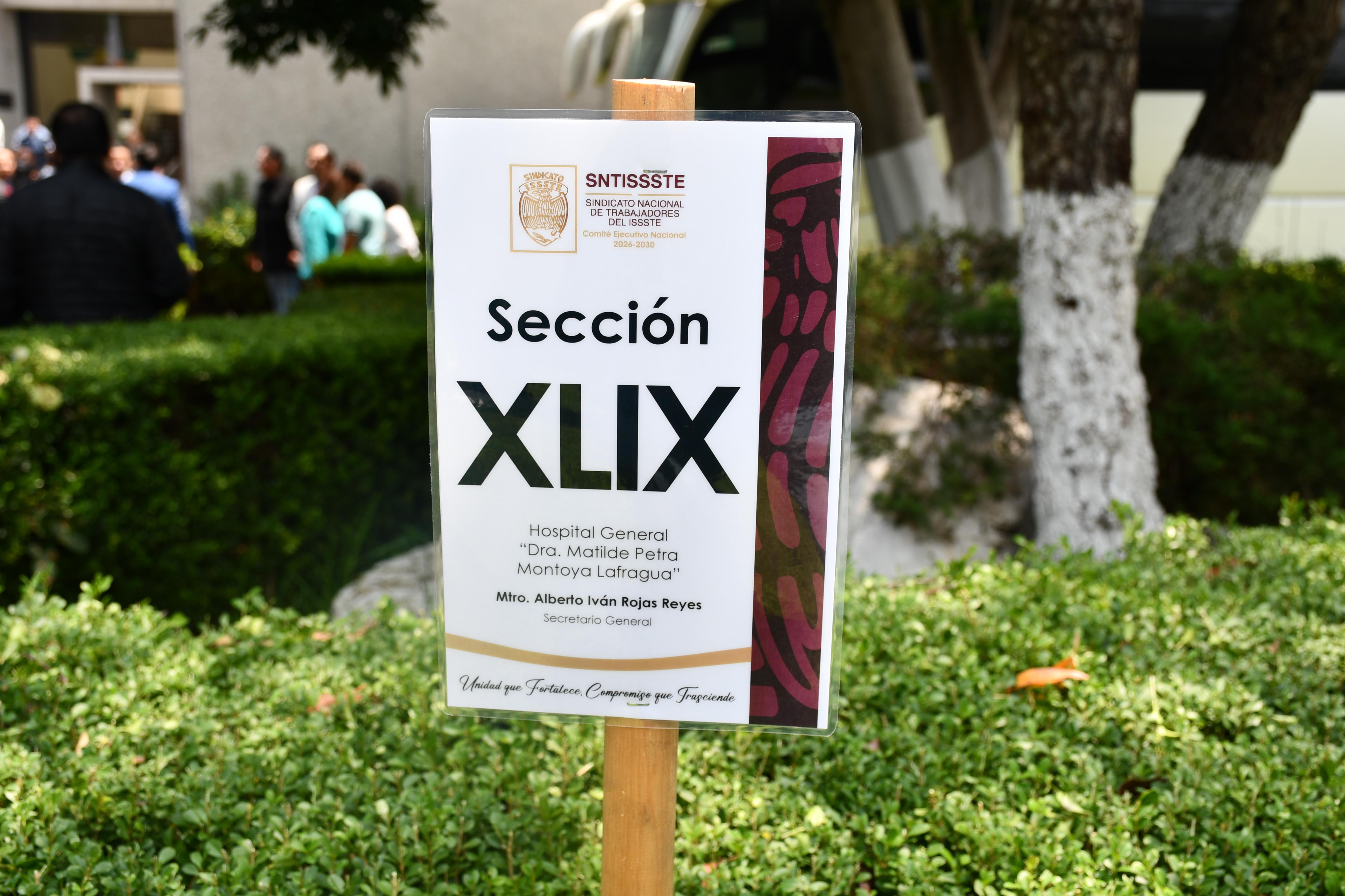 Salutación y Siembra de Pino del HG. "Dra Matilde Petra Montoya Lafragua", Tlahuac, Sección XLIX